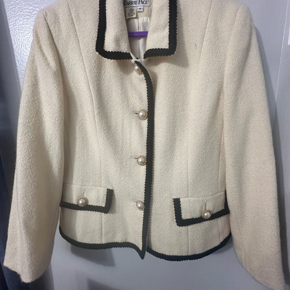 Barrie Pace Black and Cream Chanel Style Jacket 16 - Picture 3 of 4